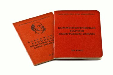 Sovyet belge: komsomol ve parti kartı