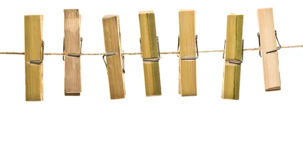 Clothespins em um fundo branco — Fotografia de Stock