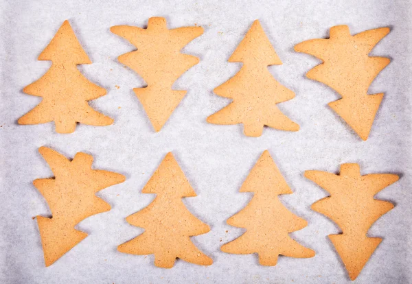 Beyaz arka plan üzerinde izole gingerbread Kalpler