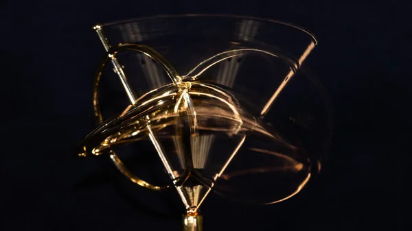 Golden Gyroscope Spinning Its Base — Stock Photo, Image