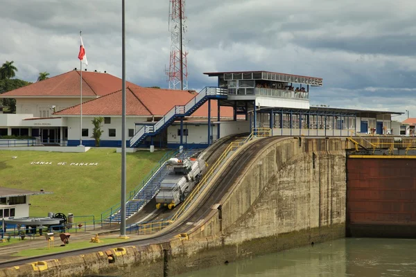 Panama kanalı kilitler — Stok fotoğraf