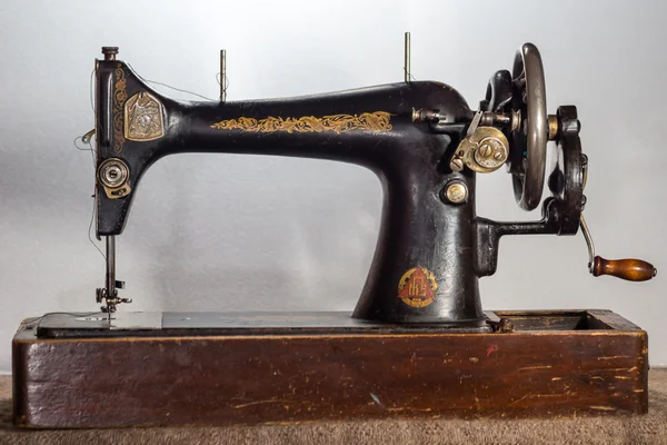Sewing machine retro — Stock Photo, Image