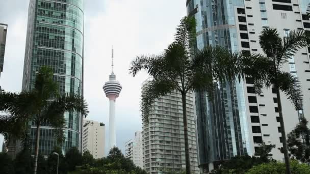 Menara TV Tower en la capital de Malasia, Kuala Lumpur — Vídeo de stock