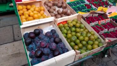 Fransa. Lyon - 3 Ağustos 2018. Yaz. Eski şehrin sokak manzarası