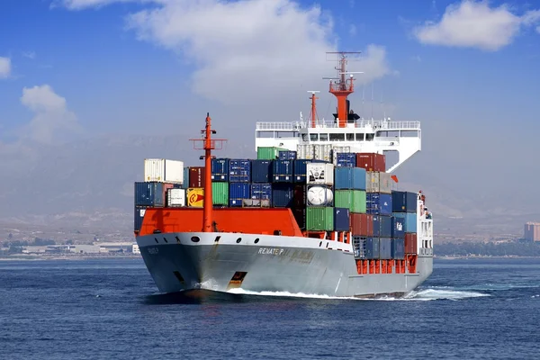 konteyner gemisi yelkenli