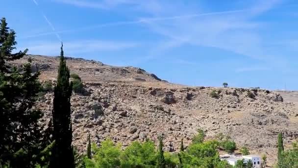 Lindos Beach Bay Panorama Utsikt Med Turkost Klart Vatten Båtar — Stockvideo