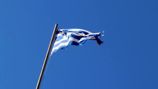 Bandiera Greca Blu Bianca Con Sfondo Cielo Blu Rodi Grecia — Video Stock