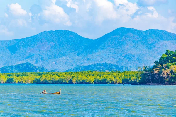 Длиннохвостая Лодка Тропический Рай Панорамным Видом Море Ранонге Таиланд — стоковое фото