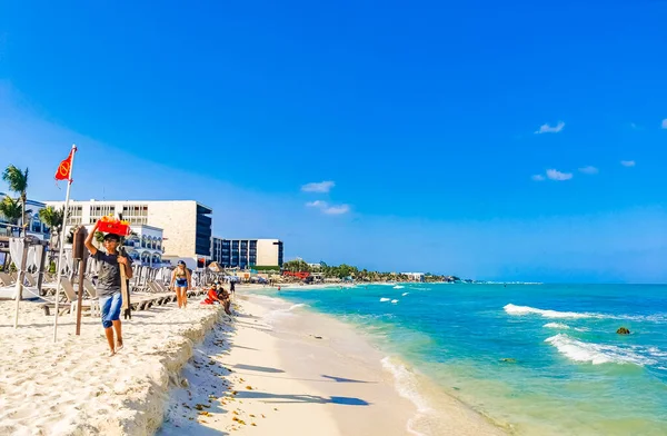 Playa Del Carmen Mexico2021年4月在墨西哥普莱雅德尔卡门 Playa Del Carmen 举行的海滩派对上 墨西哥热带墨西哥湾海滩全景尽收眼底 — 图库照片