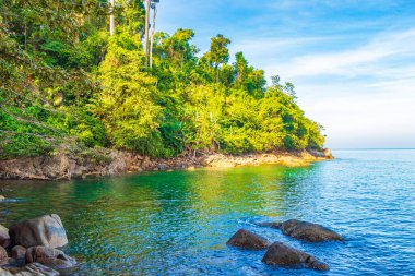 Khao Lak Phang-nga Tayland 'daki Lam ru Lamru Milli Parkı' nın muhteşem sahil manzarası ve manzarası..