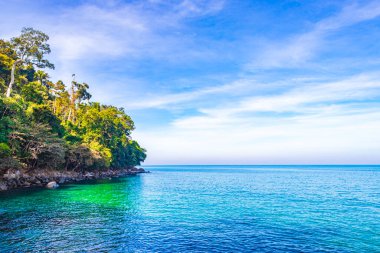 Khao Lak Phang-nga Tayland 'daki Lam ru Lamru Milli Parkı' nın muhteşem sahil manzarası ve manzarası..