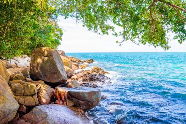 Khao Lak Khuekkhak Takua Pa Phang-nga Tayland 'daki Lam ru Lamru Milli Parkı' nın muhteşem sahil manzarası ve manzarası..