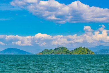 Ranong Tayland 'da Tropik Cennet Adaları Koh Chang Koh Phayam Ko Thalu Ko Pho Ko Fai Mai manzara manzarası.