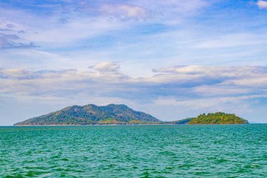 Ranong Tayland 'da Tropik Cennet Adaları Koh Chang Koh Phayam Ko Thalu Ko Pho Ko Fai Mai manzara manzarası.