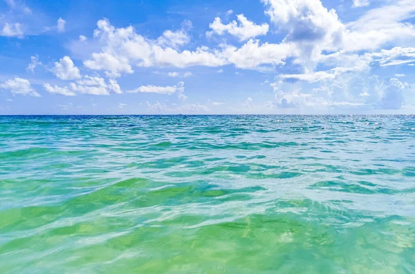 Vista Panorâmica Praia Tropical Mexicana Com Águas Azul Turquesa Límpidas — Fotografia de Stock