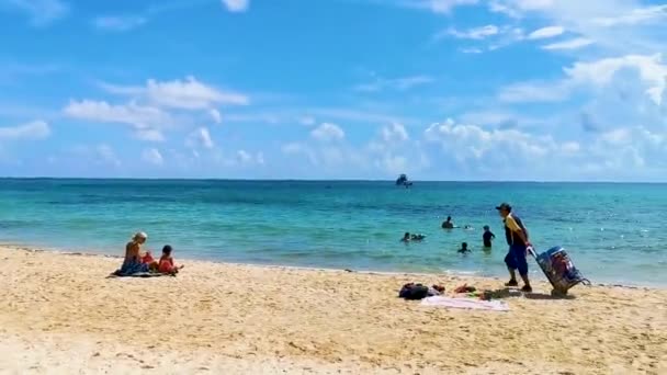 Playa Del Carmen September 2021 Penjual Krim Panorama Pantai Meksiko — Stok Video