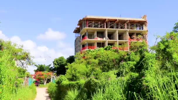 Строительные Площадки Разрушают Тропическую Природу Плайя Дель Кармен Мексика — стоковое видео