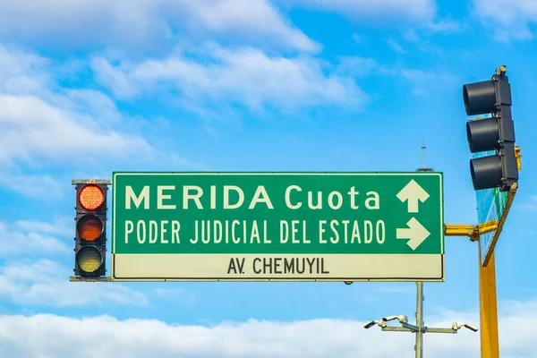 Playa Del Carmen Mexico December 2021 Green Turquoise Road Sign —  Fotos de Stock
