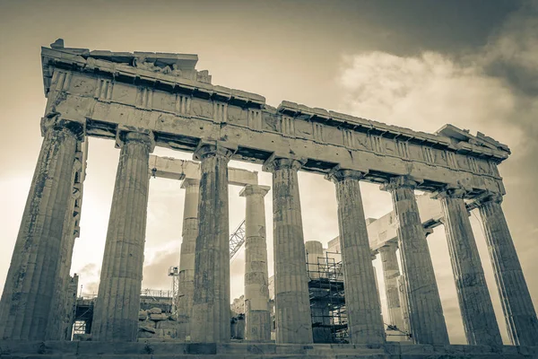 Imagem Preta Branca Acrópole Atenas Com Ruínas Surpreendentes Bonitas Parthenon — Fotografia de Stock