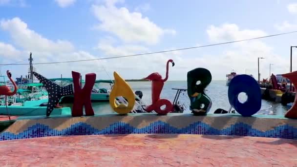Holbox Mexico December 2021 Holbox Island Pier Colorful Welcome Letters — Stock Video