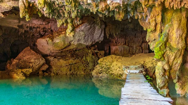 Amazing Blue Turquoise Water Limestone Cave Sinkhole Cenote Santuario Los — Stock Photo, Image