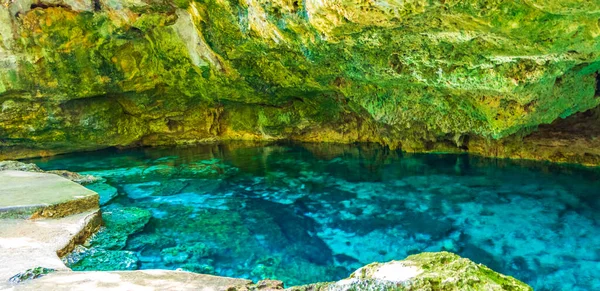 Amazing Blue Turquoise Water Limestone Cave Sinkhole Cenote Tajma Tajmaha — Photo