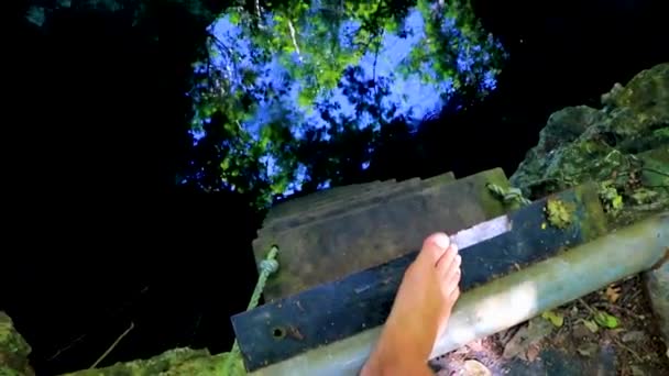 Increíble Cenote Azul Turquesa Agua Cueva Piedra Caliza Tajma Tajmaha — Vídeo de stock