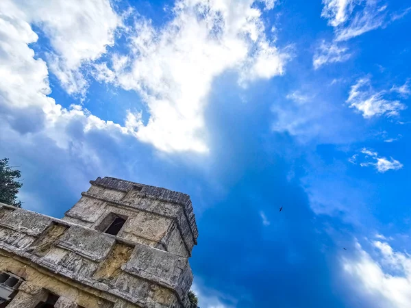 Antik Tulum Tapınak Kalıntıları Tarihi Eserlerle Maya Bölgesini Harabeye Çeviriyor — Stok fotoğraf