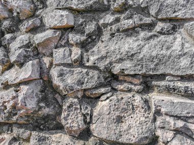 Antik Tulum 'un dokusu ve deseni, Tulum Meksika' daki tropik doğal orman palmiyesi ve deniz manzarasında tapınak kalıntıları ve sanat eserleriyle Maya bölgesini harap ediyor..