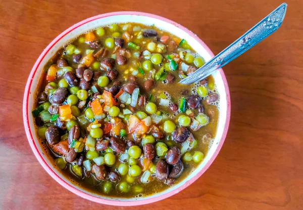 Vegetable Dish Soup Beans Peas Potatoes Onions Tomato Garlic White — Stock fotografie