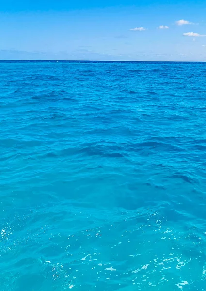 Beautiful Blue Turquoise Water Waves Ocean Sea Texture Pattern Cancun — Foto de Stock
