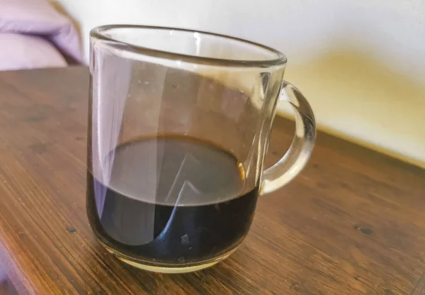 Tazza Vetro Caffè Nero Dal Messico Sfondo Legno Cucina Pulita — Foto Stock