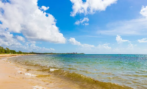 Мексиканский Тропический Пейзаж Бирюзовой Голубой Водой Пляже Playa Del Carmen — стоковое фото