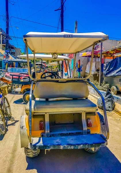 Holbox Мексика Май 2022 Багги Такси Golf Cart Автомобили Тележки — стоковое фото