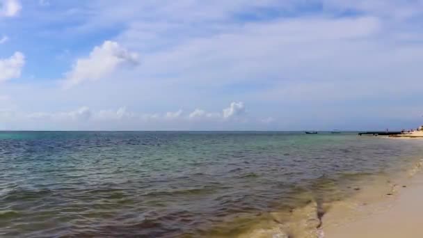 Tropiska Mexikanska Stranden Klar Turkos Vatten Playa Del Carmen Mexiko — Stockvideo