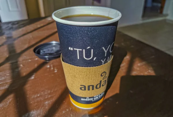 Playa Del Carmen Mexico Augustus 2021 Koffie Gaan Kopje Zwarte — Stockfoto