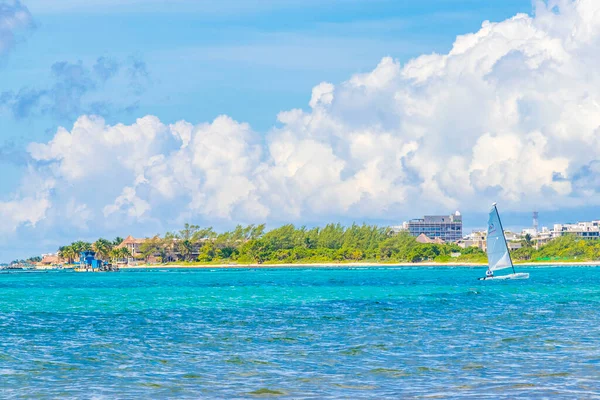 Tropikalna Meksykańska Panorama Plażowa Jasną Turkusową Wodą Playa Del Carmen — Zdjęcie stockowe