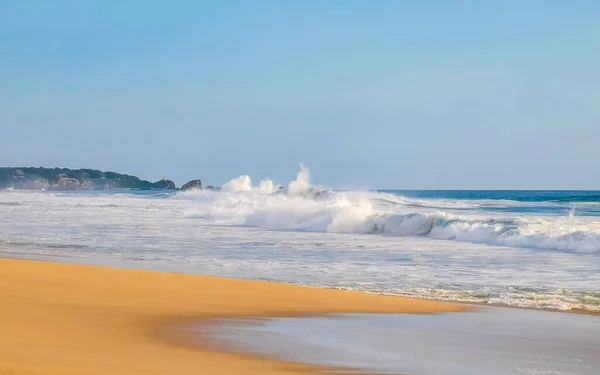 Extreem Grote Surfgolven Het Strand Zicatela Puerto Escondido Oaxaca Mexico — Stockfoto