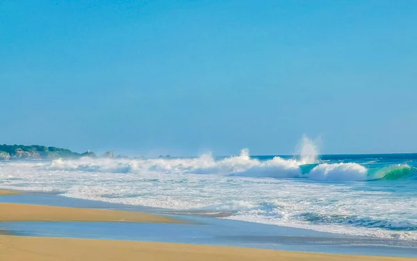 Extreem Grote Surfgolven Het Strand Zicatela Puerto Escondido Oaxaca Mexico — Stockfoto