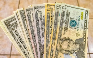 Playa del Carmen Meksika 03. Mart 2022 Playa del Carmen Meksika 'dan ABD' den gelen banknotlar..