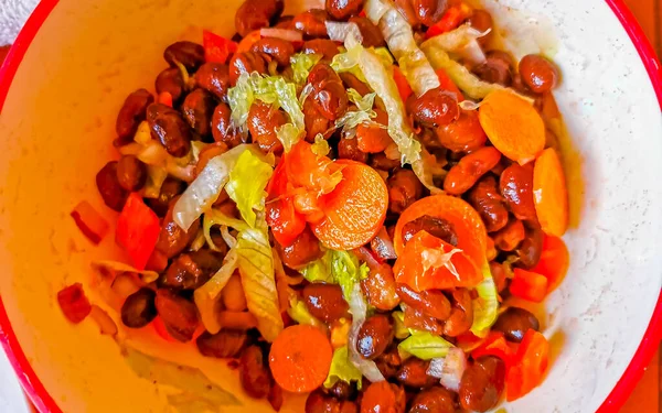 Μπολ Υγιεινών Τροφίμων Σαλάτα Χόρτα Αγγούρι Ντομάτα Σκόρδο Μπρόκολο Καρότα — Φωτογραφία Αρχείου