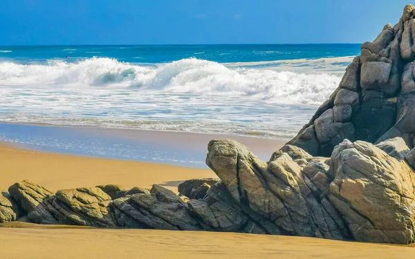 Grandes Olas Surfistas Extremadamente Hermosas Playa Zicatela Puerto Escondido Oaxaca — Foto de Stock