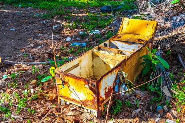 Skräp Smuts Plast Poison Litter Och Föroreningar Stranden Naithon Beach — Stockfoto