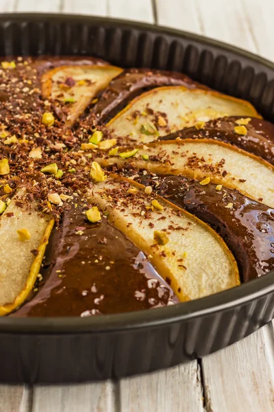 Грушевый шоколадный пирог — стоковое фото