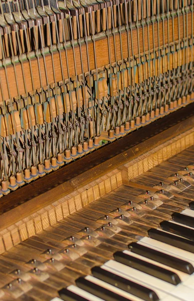 Old Piano — Stock Photo, Image