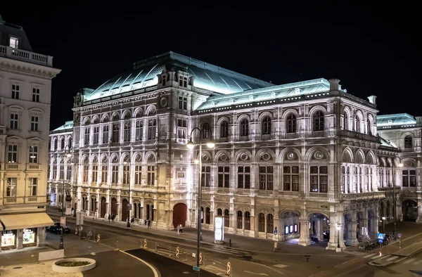 Иллюминированный Оперный Театр Staatsoper Ночь Внутреннем Городе Вены Австрии — стоковое фото