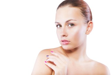 doğal makyaj izole olayları ile esmer kadın. kopya alanı