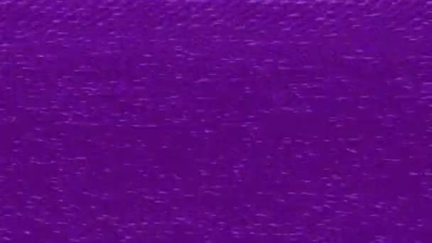 VHS Analog Abstrakte Digitale Animation. VHS-Pannen und statisches Rauschen auf violettem Hintergrund. Kein Signal, Rauschen flackert. Retro 80er, 90er Jahre. — Stockvideo