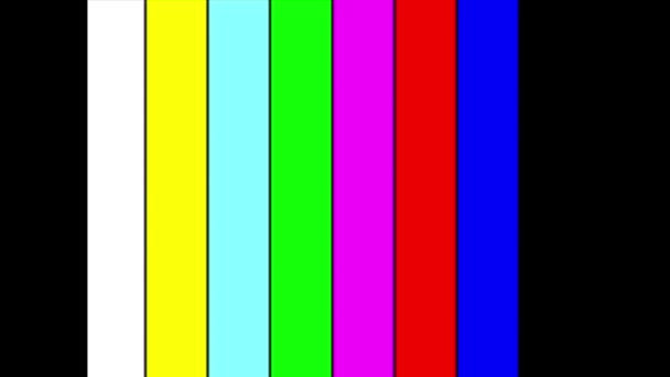 Test pattern from a tv transmission with colorful bars. SMPTE color stripe technical problems. Color Bars data glitches. — Vídeo de Stock