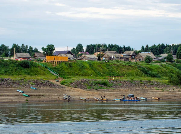 Vista Aldeia Bakhta Partir Rio Yenisei Região Krasnoyarsk Rússia — Fotografia de Stock